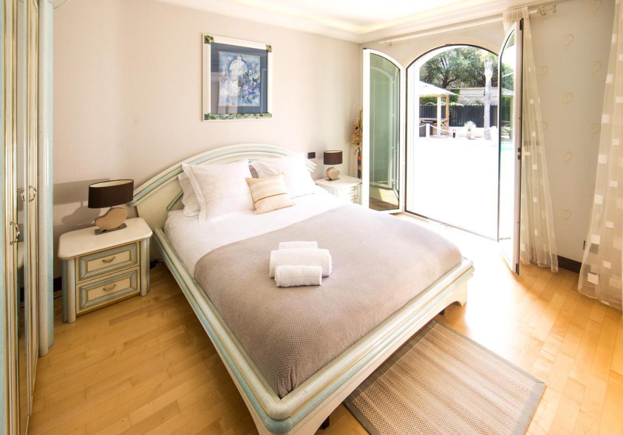 El Paradisio Splendid 5 Stars Villa Atypical In Antibes With Overflowing Swiming Pool Exterior foto